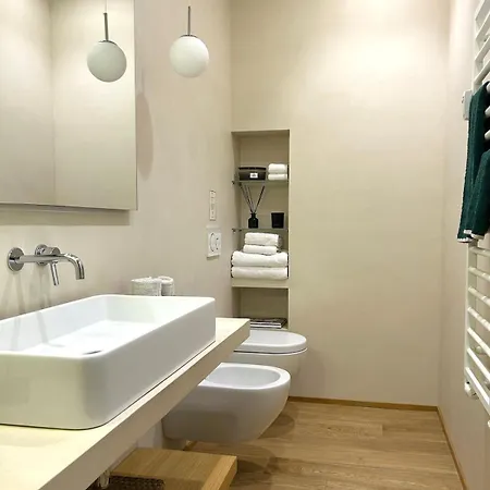 Apartment Voltaottosuite - Comfort And Elegance In Moscova Milan